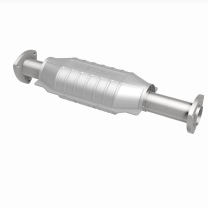 MagnaFlow Standard Grade Federal / EPA Compliant Direct-Fit Catalytic Converter 23482 360 Degree Image Set