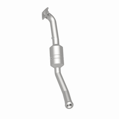 MagnaFlow OEM Grade Federal / EPA Compliant Direct-Fit Catalytic Converter 49737 360 Degree Image Set