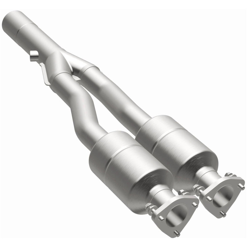 MagnaFlow Audi TT Quattro HM Grade Federal / EPA Compliant Direct-Fit Catalytic Converter 22937 Photo - out of package