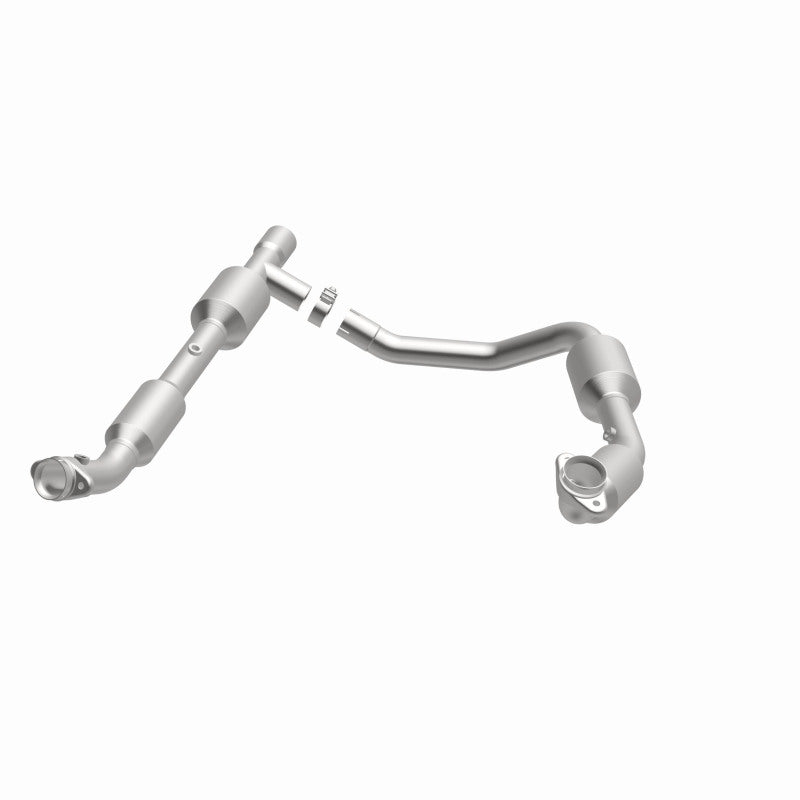 MagnaFlow Ford California Grade CARB Compliant Direct-Fit Catalytic Converter 5582439 360 Degree Image Set