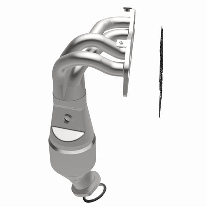 MagnaFlow Toyota HM Grade Federal / EPA Compliant Manifold Catalytic Converter 50803 360 Degree Image Set