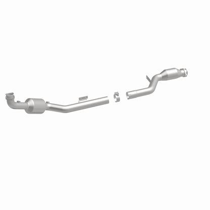MagnaFlow Mercedes-Benz SLK55 AMG California Grade CARB Compliant Direct-Fit Catalytic Converter 5411696 360 Degree Image Set