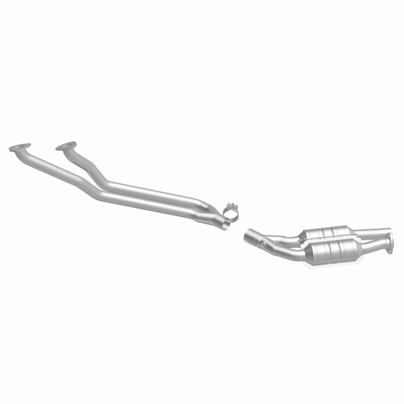 MagnaFlow BMW 525i Standard Grade Federal / EPA Compliant Direct-Fit Catalytic Converter 23808 360 Degree Image Set