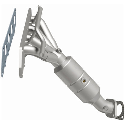 MagnaFlow Ford Focus OEM Grade Federal / EPA Compliant Manifold Catalytic Converter 49842 Photo - out of package
