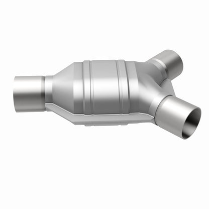 MagnaFlow Lincoln Mark VIII California Grade CARB Compliant Universal Catalytic Converter 338042 360 Degree Image Set