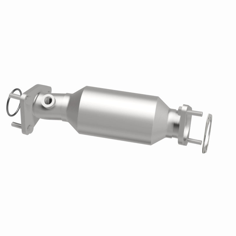 MagnaFlow OEM Grade Federal / EPA Compliant Direct-Fit Catalytic Converter 52668 360 Degree Image Set