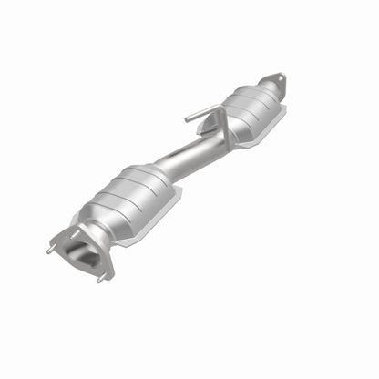 MagnaFlow Ford Explorer HM Grade Federal / EPA Compliant Direct-Fit Catalytic Converter 93141 360 Degree Image Set