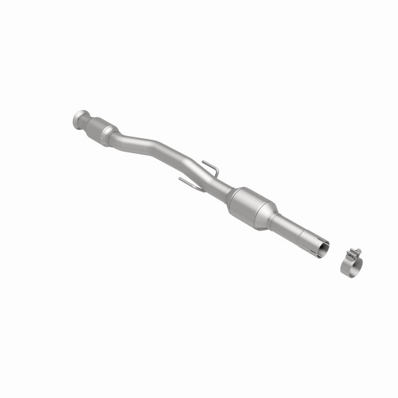 MagnaFlow Mini OEM Grade Federal / EPA Compliant Direct-Fit Catalytic Converter 49846 360 Degree Image Set
