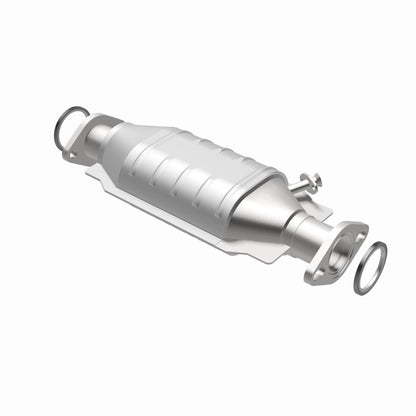 MagnaFlow Toyota Standard Grade Federal / EPA Compliant Direct-Fit Catalytic Converter 23889 360 Degree Image Set