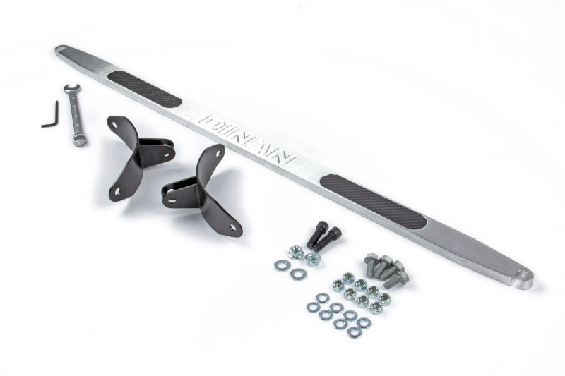 Dinan DNN Tower Braces Suspension Strut Bars main image