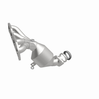 MagnaFlow Nissan OEM Grade Federal / EPA Compliant Manifold Catalytic Converter 52271 360 Degree Image Set