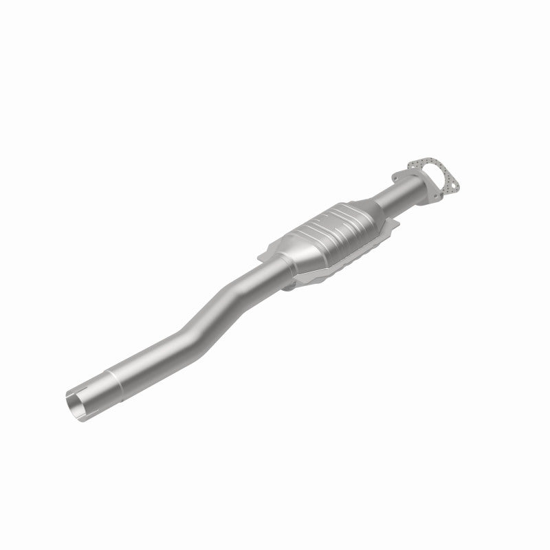 MagnaFlow OEM Grade Federal / EPA Compliant Direct-Fit Catalytic Converter 51804 360 Degree Image Set