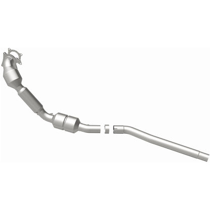 MagnaFlow Volkswagen Tiguan California Grade CARB Compliant Direct-Fit Catalytic Converter 5582408 Photo - out of package