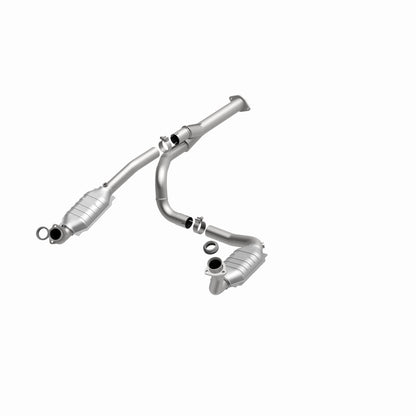 MagnaFlow OEM Grade Federal / EPA Compliant Direct-Fit Catalytic Converter 51510 360 Degree Image Set