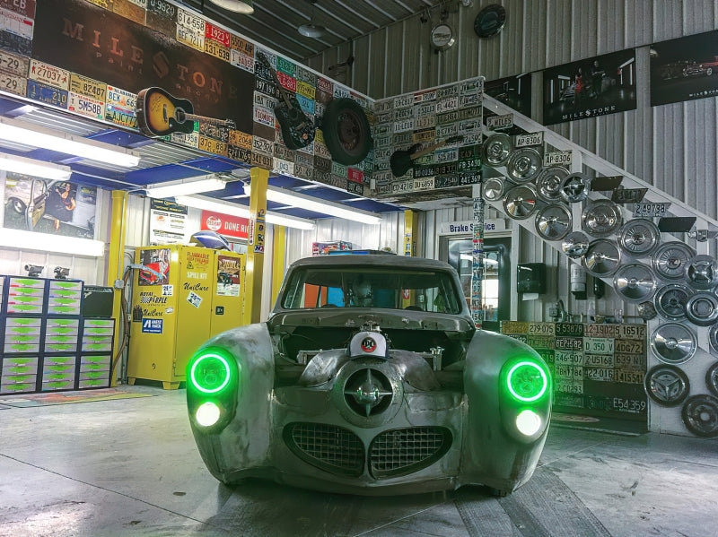 ORACLE Lighting Oracle Pre-Installed Lights 7 IN. Sealed Beam - Amber Halo 6905-005 6905-005 Photo - lifestyle view