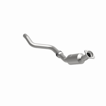MagnaFlow California Grade CARB Compliant Direct-Fit Catalytic Converter 5561243 360 Degree Image Set