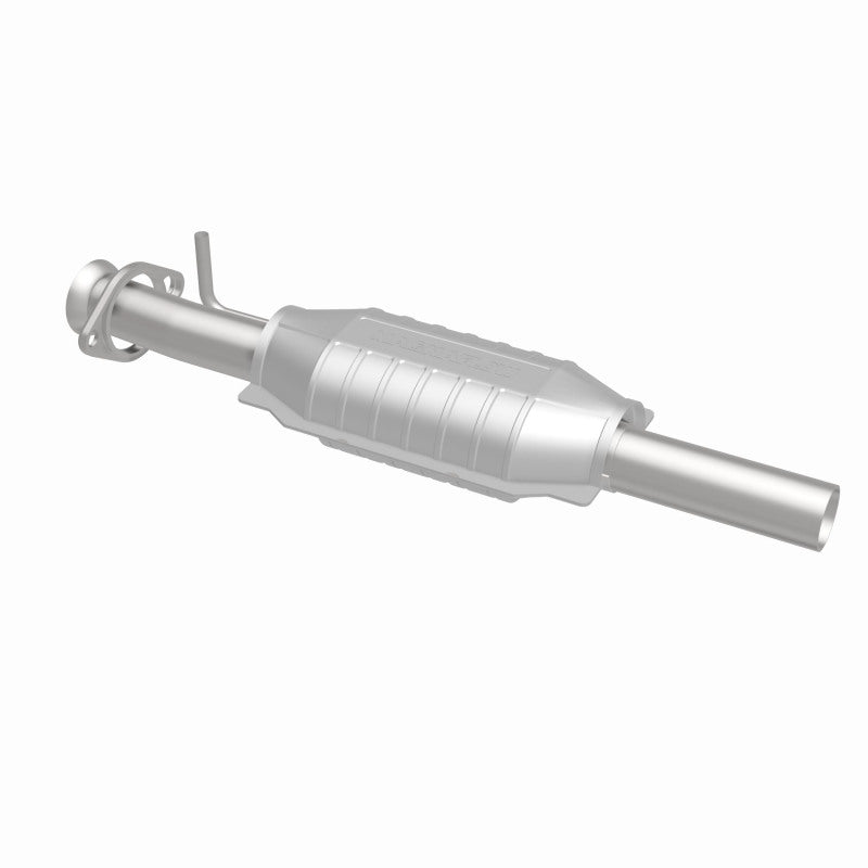 MagnaFlow Standard Grade Federal / EPA Compliant Direct-Fit Catalytic Converter 23348 360 Degree Image Set