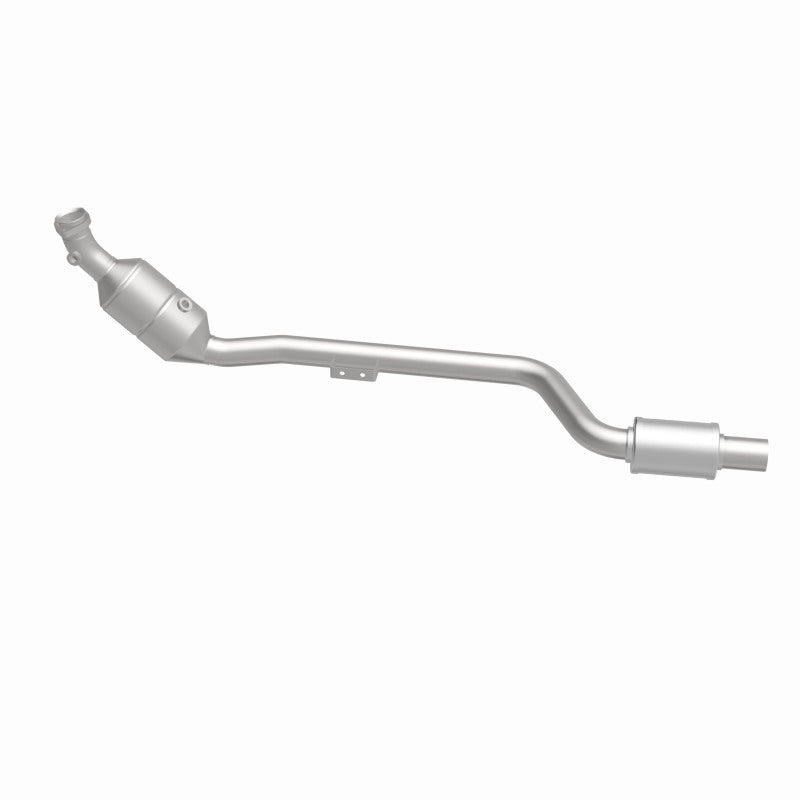 MagnaFlow Mercedes-Benz California Grade CARB Compliant Direct-Fit Catalytic Converter 551265 360 Degree Image Set