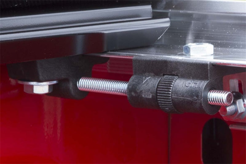 Access Tonnosport 73-87 Chevy/GMC Full Size 6ft 4in Bed Roll-Up Cover 22020029 22020029 Photo - Mounted