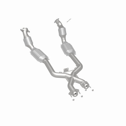 MagnaFlow Ford Mustang HM Grade Federal / EPA Compliant Direct-Fit Catalytic Converter 23163 360 Degree Image Set