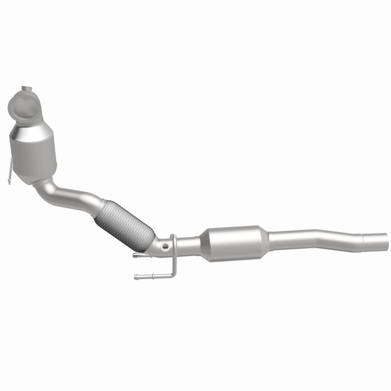 Magnaflow 16-18 Volkswagen Jetta L4 OEM Underbody Single Direct Fit Converter 280134 280134 360 Degree Image Set