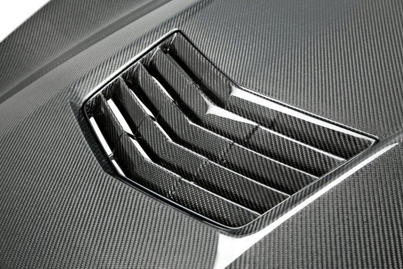 Anderson Composites 14+ Chevrolet Corvette C7 Stingray Type-OE Hood AC-HD14CHC7-OE AC-HD14CHC7-OE User 3