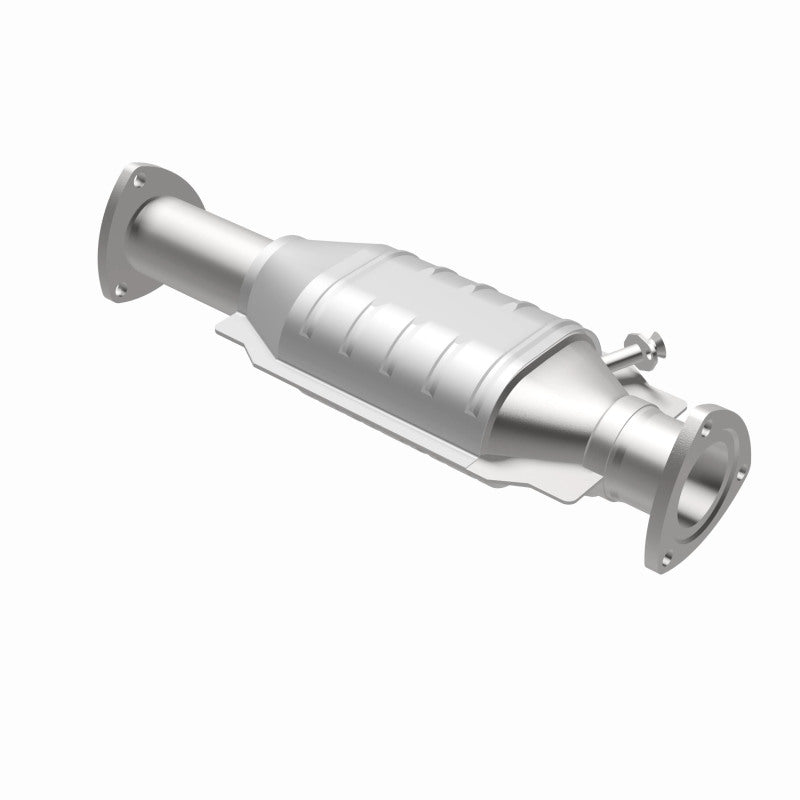 MagnaFlow Toyota Land Cruiser Standard Grade Federal / EPA Compliant Direct-Fit Catalytic Converter 23894 360 Degree Image Set