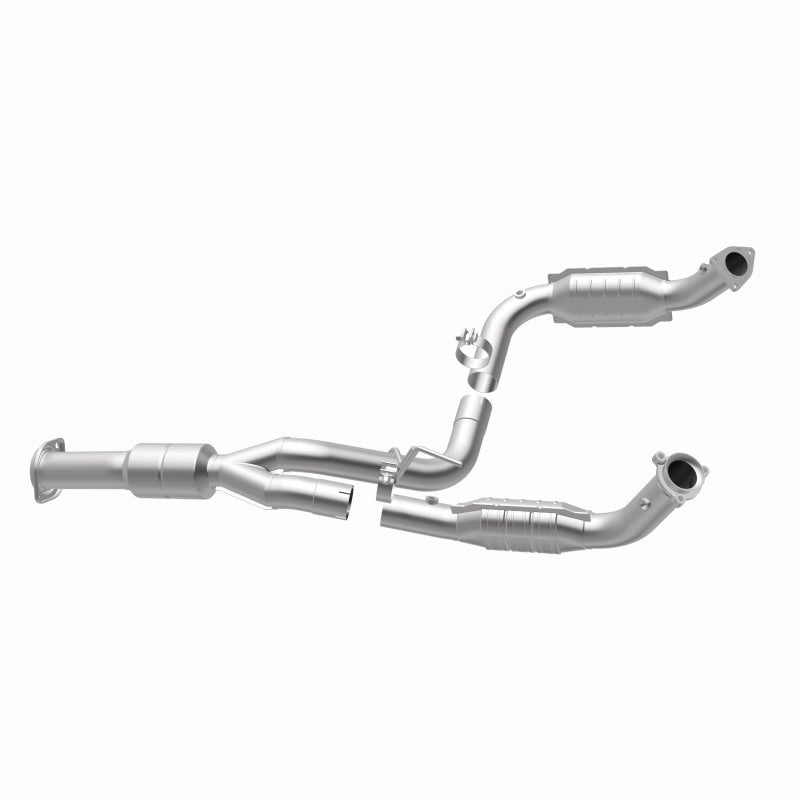 MagnaFlow OEM Grade Federal / EPA Compliant Direct-Fit Catalytic Converter 51812 360 Degree Image Set