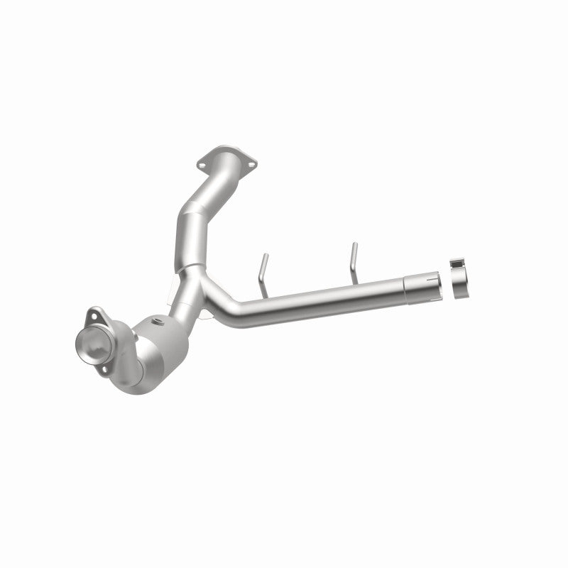 MagnaFlow Ford F-150 OEM Grade Federal / EPA Compliant Direct-Fit Catalytic Converter 21-475 360 Degree Image Set