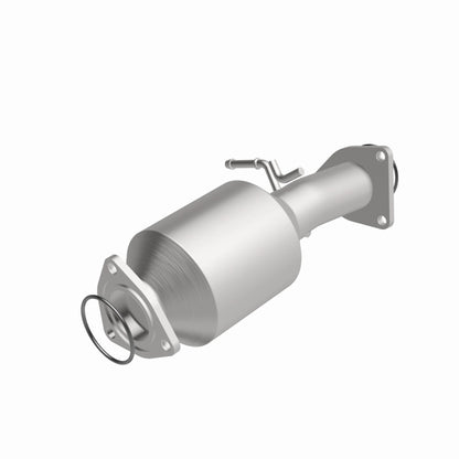 MagnaFlow Honda CR-V OEM Grade Federal / EPA Compliant Direct-Fit Catalytic Converter 21-293 360 Degree Image Set