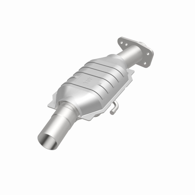 MagnaFlow Standard Grade Federal / EPA Compliant Direct-Fit Catalytic Converter 93418 360 Degree Image Set