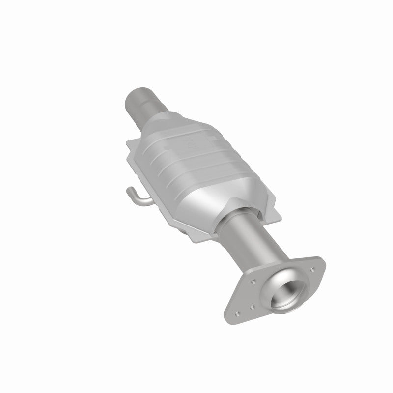 MagnaFlow Standard Grade Federal / EPA Compliant Direct-Fit Catalytic Converter 93456 360 Degree Image Set