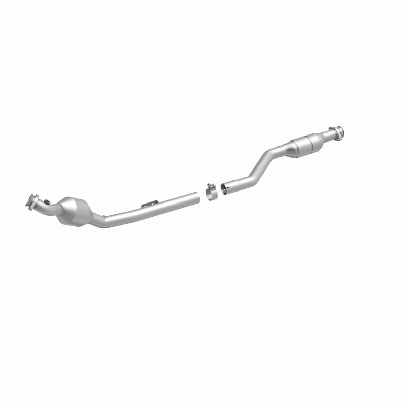MagnaFlow Mercedes-Benz E430 OEM Grade Federal / EPA Compliant Direct-Fit Catalytic Converter 51628 360 Degree Image Set