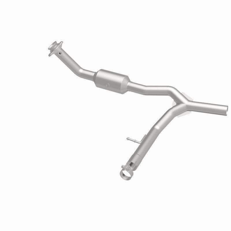 MagnaFlow California Grade CARB Compliant Direct-Fit Catalytic Converter 5551695 360 Degree Image Set
