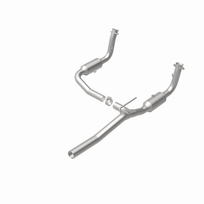 MagnaFlow California Grade CARB Compliant Direct-Fit Catalytic Converter 5551187 360 Degree Image Set