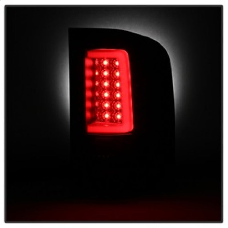 Spyder 07-13 Silverado (Will Not Work w/2010 921 Bulb)V3 Tail Lights Blk Smk ALT-YD-CS07V3-LBLED-BSM 5084095 5084095 Photo - Unmounted