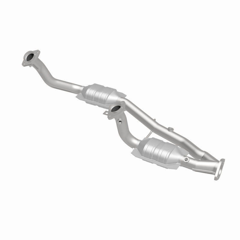 MagnaFlow Ford Windstar California Grade CARB Compliant Direct-Fit Catalytic Converter 4451381 360 Degree Image Set