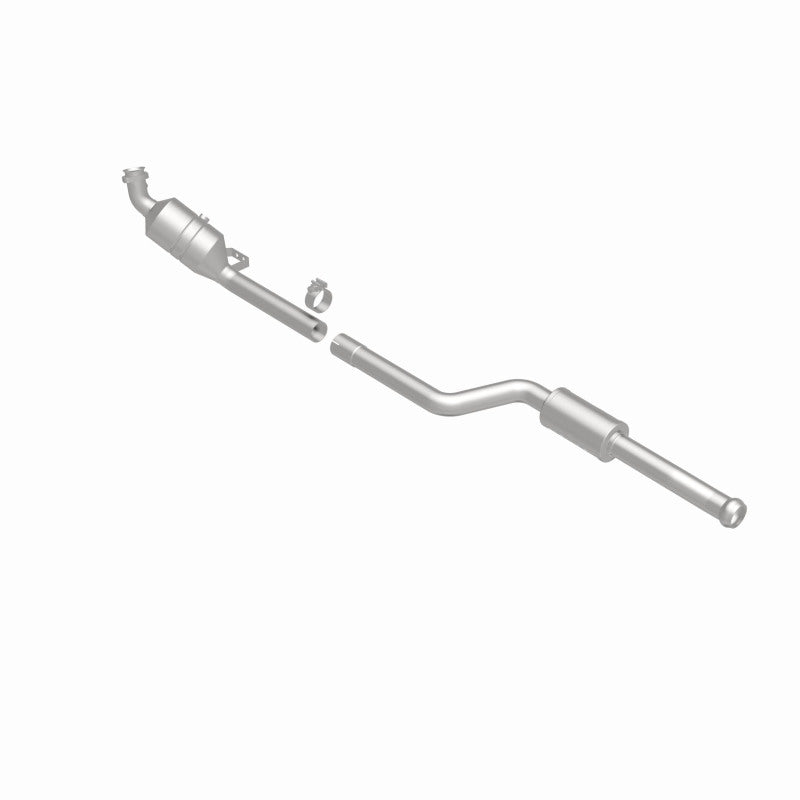MagnaFlow Mercedes-Benz California Grade CARB Compliant Direct-Fit Catalytic Converter 5561922 360 Degree Image Set