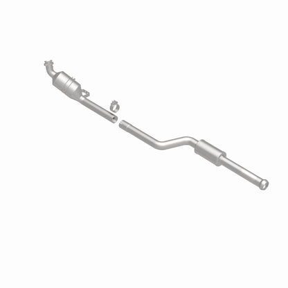 MagnaFlow Mercedes-Benz California Grade CARB Compliant Direct-Fit Catalytic Converter 5561922 360 Degree Image Set
