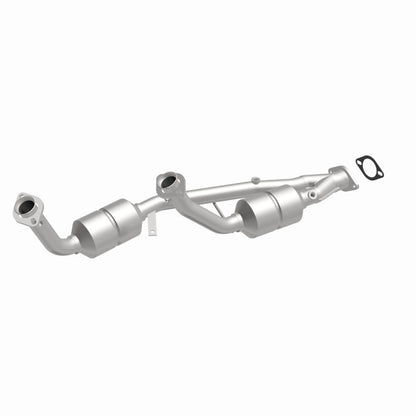 MagnaFlow Ford Windstar HM Grade Federal / EPA Compliant Direct-Fit Catalytic Converter 23382 360 Degree Image Set