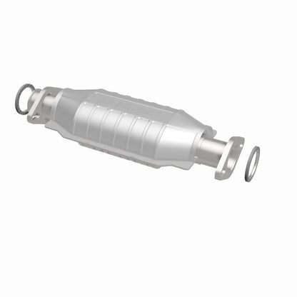 MagnaFlow California Grade CARB Compliant Direct-Fit Catalytic Converter 3322893 360 Degree Image Set