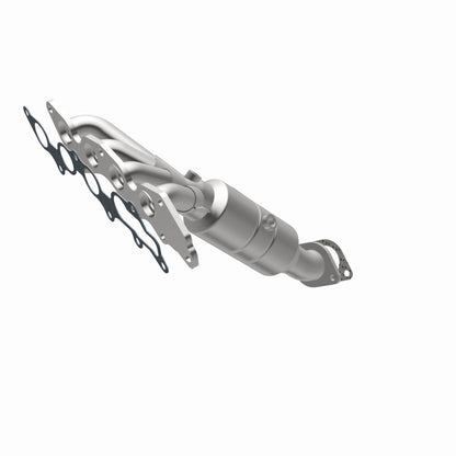 MagnaFlow Ford Focus OEM Grade Federal / EPA Compliant Manifold Catalytic Converter 49850 360 Degree Image Set