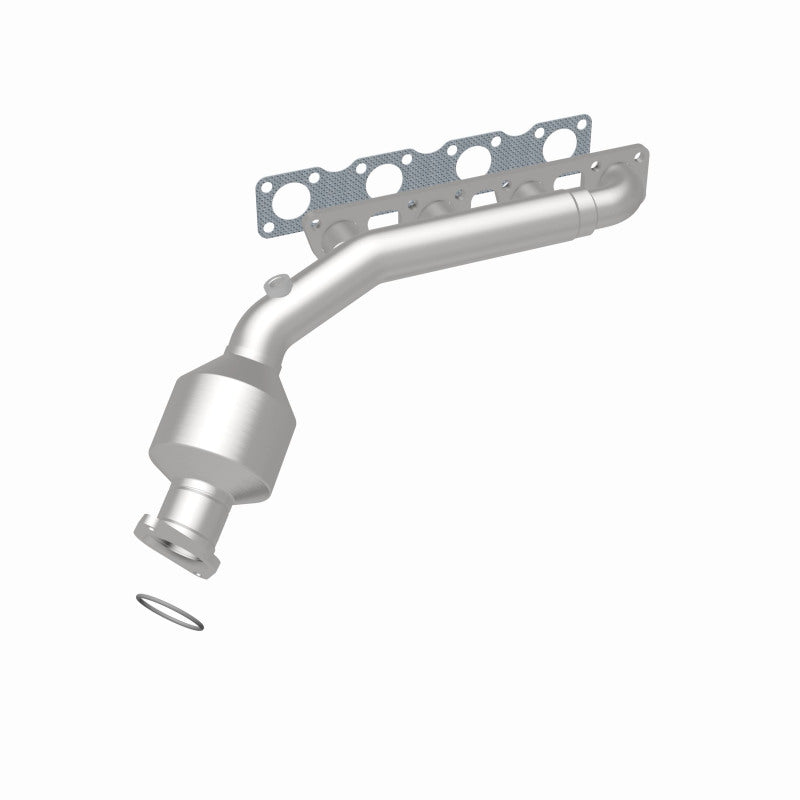 MagnaFlow Infiniti OEM Grade Federal / EPA Compliant Manifold Catalytic Converter 52425 360 Degree Image Set
