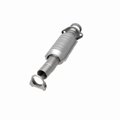 MagnaFlow Toyota Sienna OEM Grade Federal / EPA Compliant Direct-Fit Catalytic Converter 49030 360 Degree Image Set