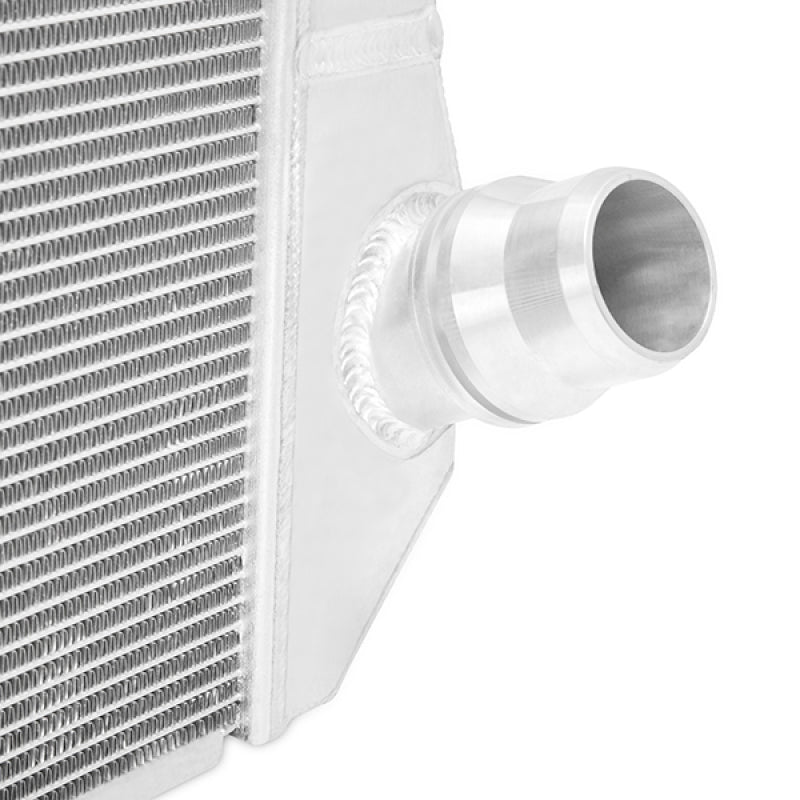 Mishimoto Aluminum Radiator - 2011+ Chevrolet/GMC 6.6L Duramax MMRAD-DMAX-11 User 2