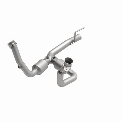 MagnaFlow Jeep Grand Cherokee HM Grade Federal / EPA Compliant Direct-Fit Catalytic Converter 93241 360 Degree Image Set