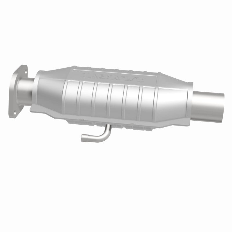MagnaFlow Nissan D21 Standard Grade Federal / EPA Compliant Direct-Fit Catalytic Converter 23617 360 Degree Image Set