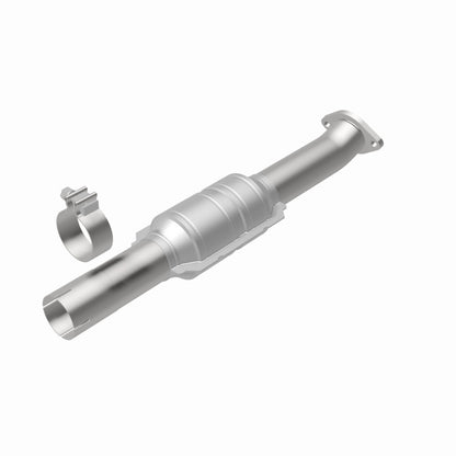 MagnaFlow Toyota Venza OEM Grade Federal / EPA Compliant Direct-Fit Catalytic Converter 52108 360 Degree Image Set
