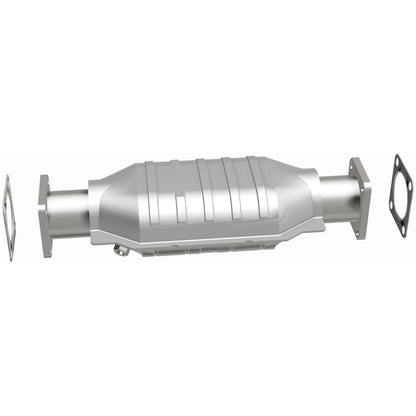 MagnaFlow Standard Grade Federal / EPA Compliant Direct-Fit Catalytic Converter 23652 Photo - out of package