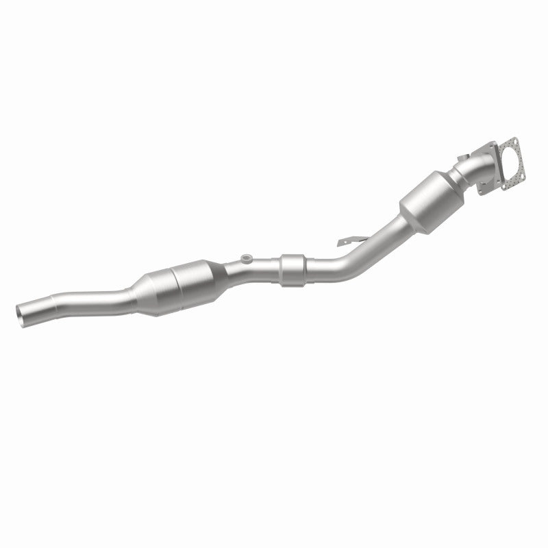 MagnaFlow Audi S4 OEM Grade Federal / EPA Compliant Direct-Fit Catalytic Converter 49916 360 Degree Image Set